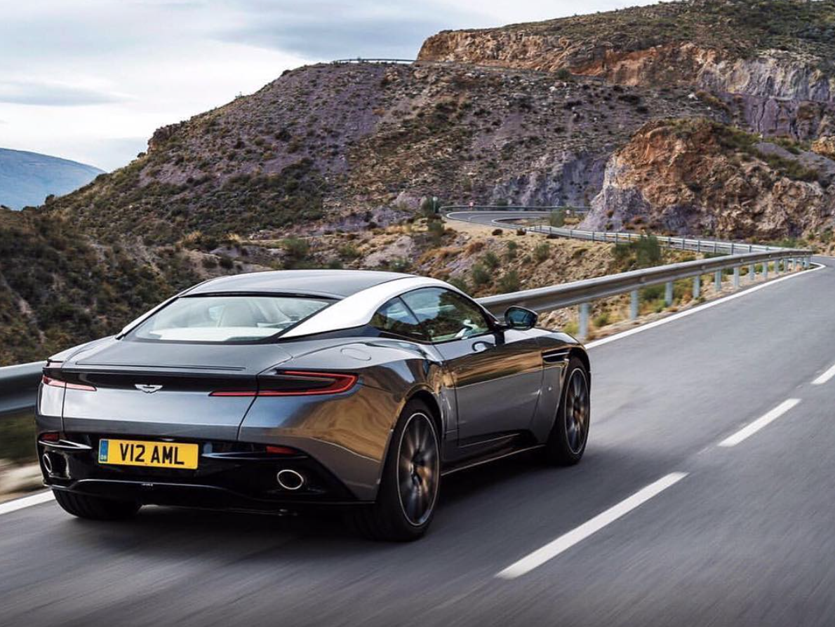 instagram luxuper voitures de luxe