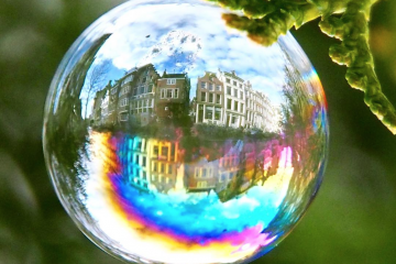 KhaledYoussefNice_Fs, les bulles qui parcourent le monde