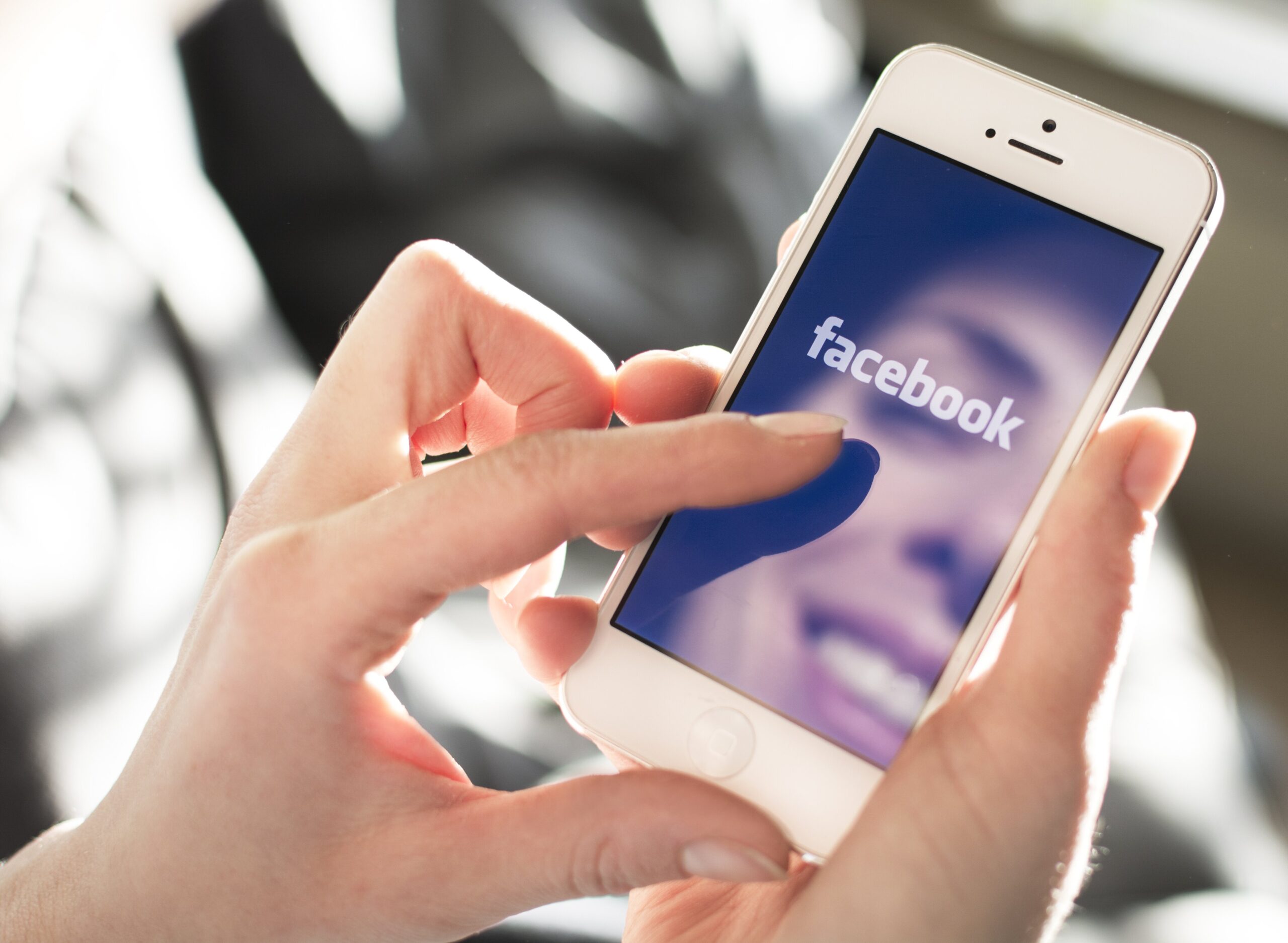facebook phone influenth 1