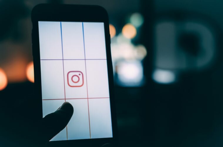 instagram influenth publier simultanement 759x500