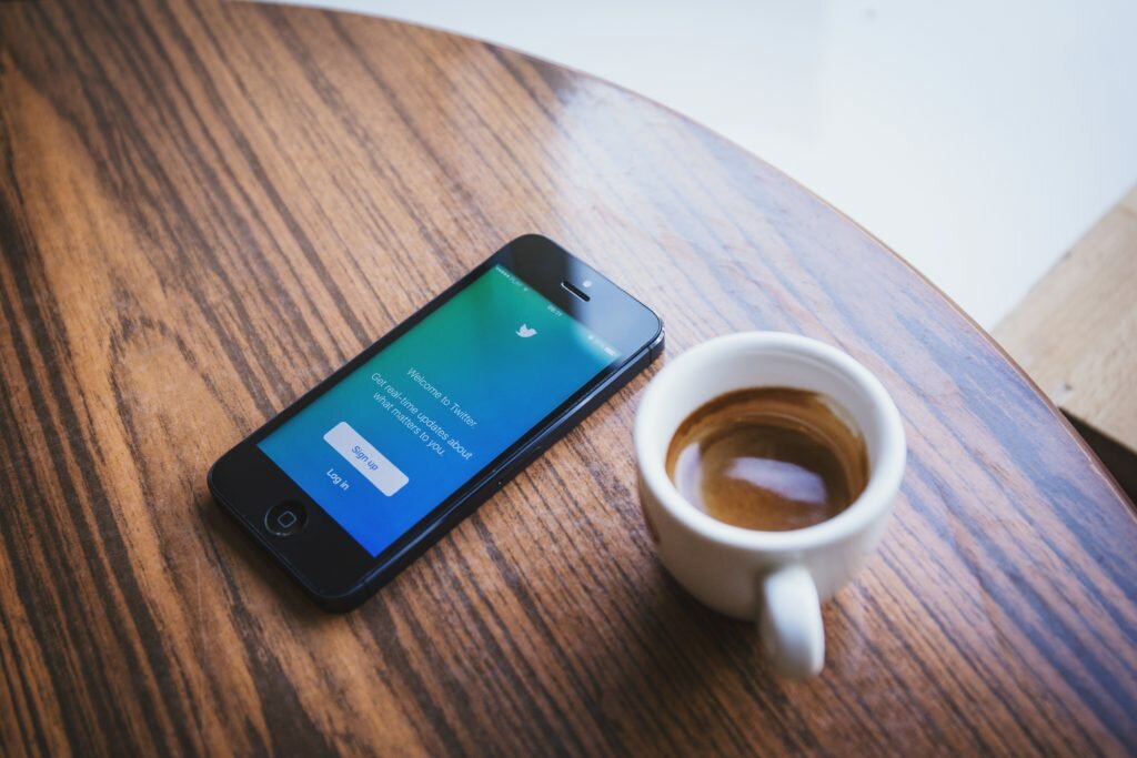 5 comptes Twitter à suivre pour une timeline beaucoup plus fun
