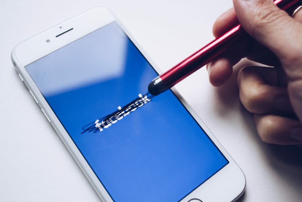 Qu’adviendra-t-il de votre compte Facebook en cas de décès ?
