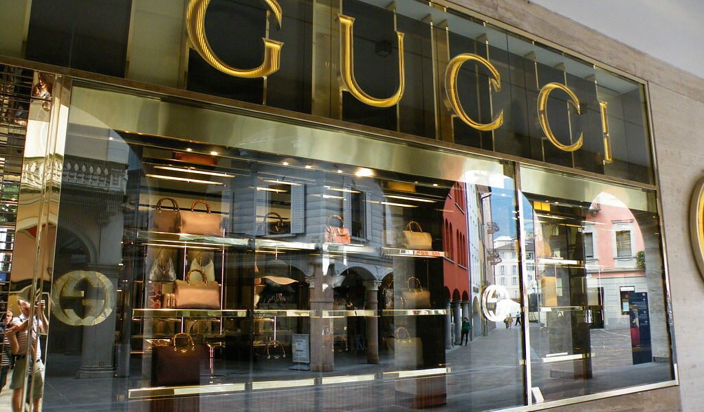 gucci magasin 1024x600