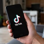Comment retrouver une vidéo TikTok déjà regardée mais non likée ?