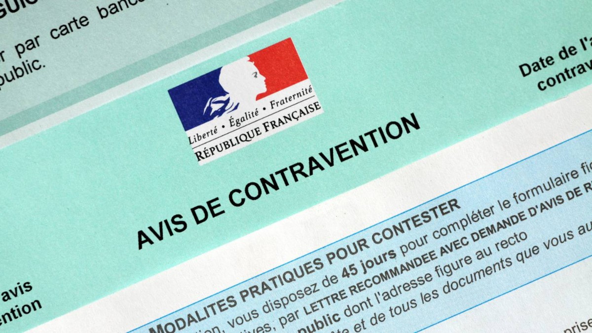 jusqu’à 100 000 euros d’amende en cas de collaboration avec des marques d’ultra fast fashion les influenceurs dans le viseur